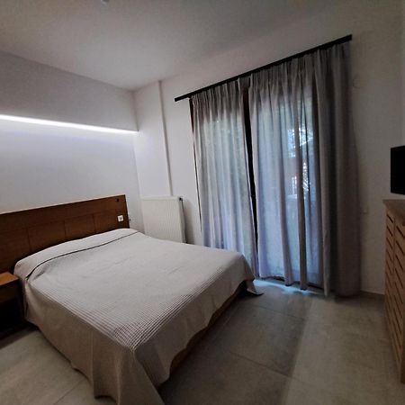 On The Rocks Aparthotel Theologos  Luaran gambar