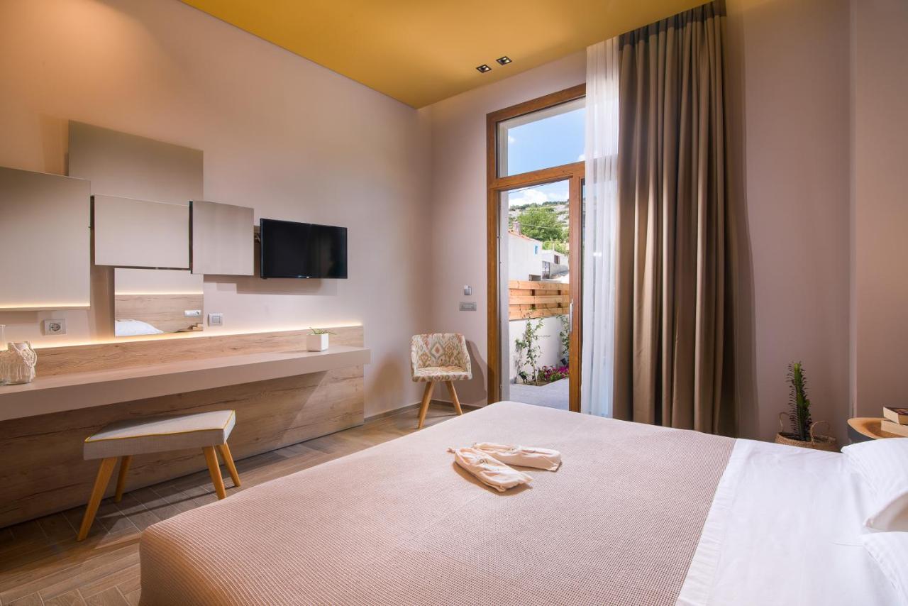 On The Rocks Aparthotel Theologos  Luaran gambar