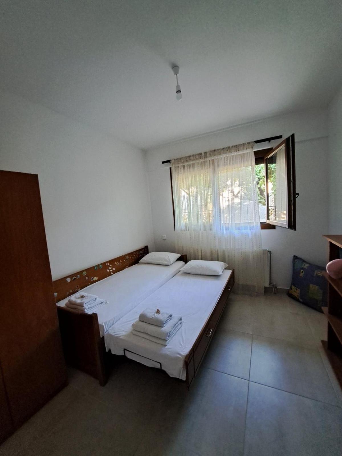 On The Rocks Aparthotel Theologos  Luaran gambar